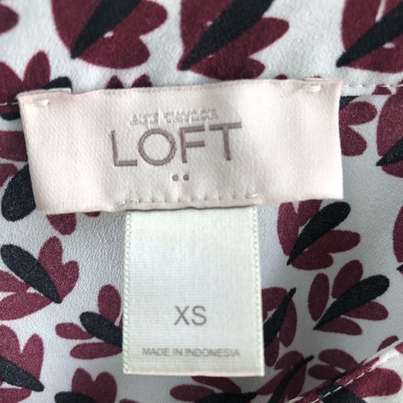 ANN TAYLOR Loft White Red Black Leaf Print Elastic Waist Button Dress Size XS - Picture 4 of 7